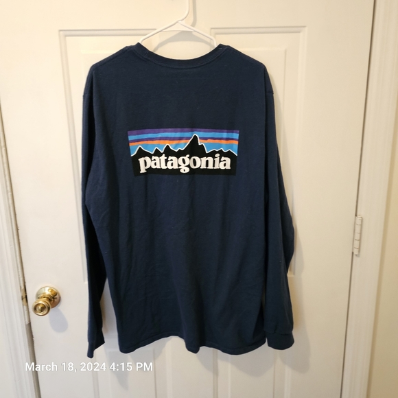 Patagonia long sleeve responsibility t shirt - Picture 5 of 8